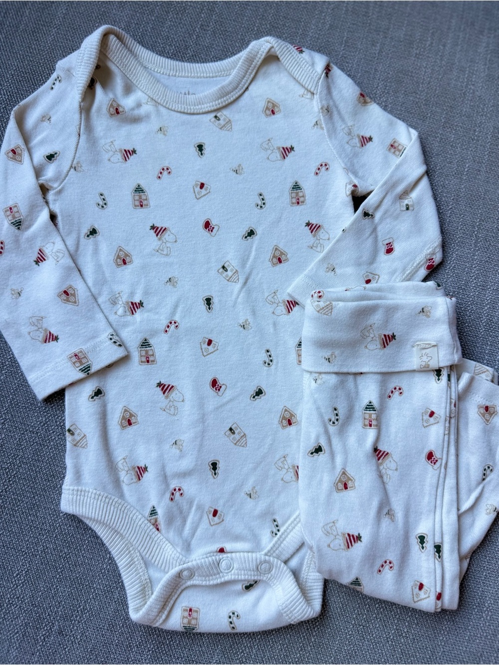 Peanuts Cream Holiday Print Two-Piece Baby Matching Set